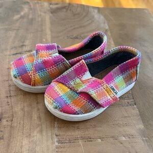 TOMS Kids Colorful Plaid Sneakers